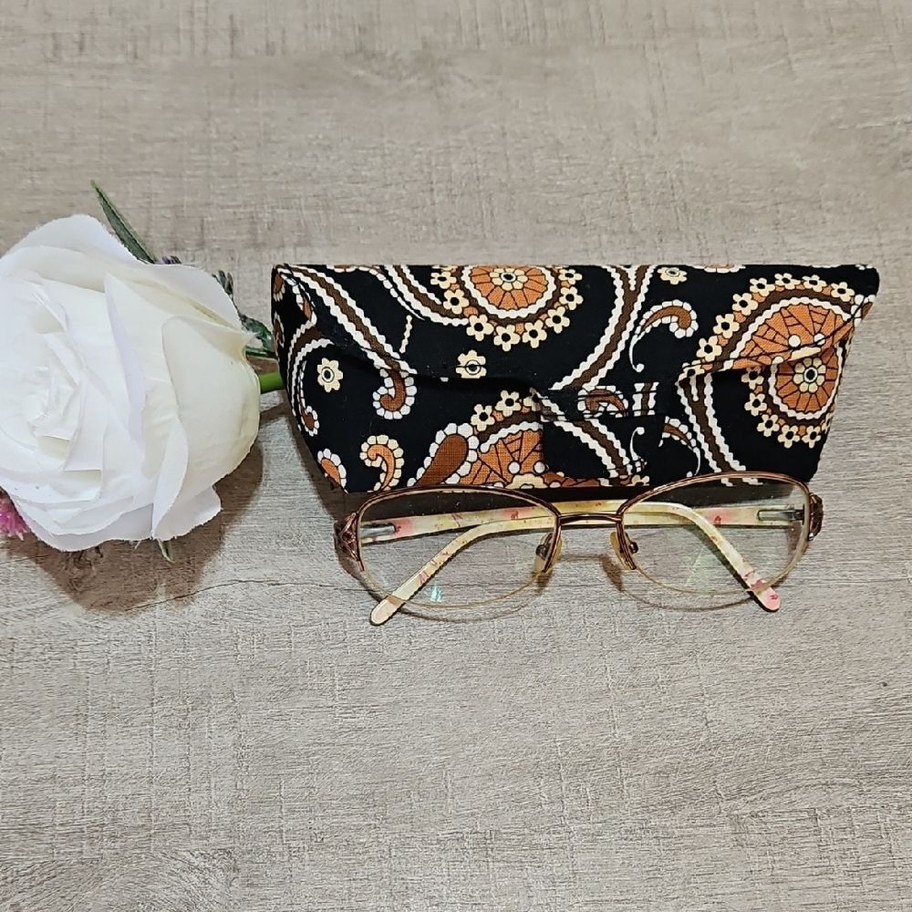 Vera Bradley 🎁 Glasses And Matching Eyeglass Case